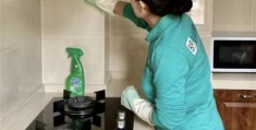 关于独居老人找保姆8000洗碗工的信息