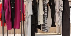 关于陈志刚女装属于什么档次的品牌衣服的信息