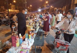 摆地摊能致富吗为什么(摆地摊真的可以赚到很多钱吗?)