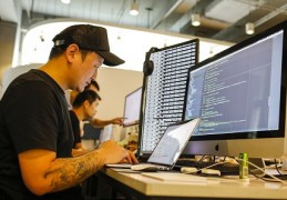 关于互联网有什么工作可以做的(关于互联网有什么工作可以做的英语作文)