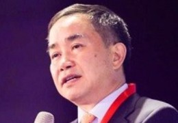 华人经济学家陈志武事件简介图片的简单介绍