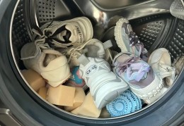 小区开个10元洗鞋店(小区开个10元洗鞋店要多少钱)